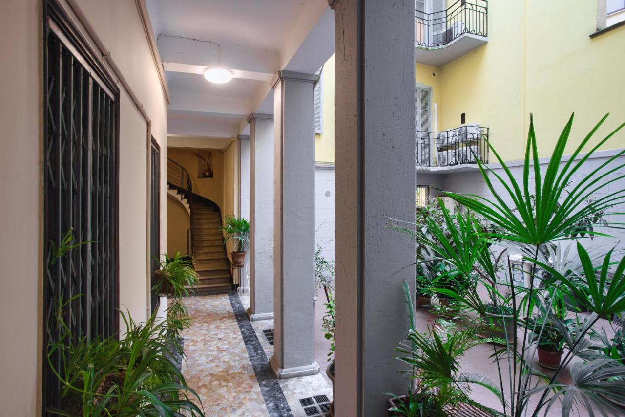 Joivy Mauri - Cosy Flats Near The Duomo Apartment Milan Exterior photo